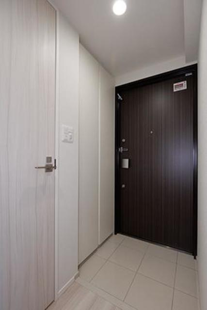 グランハイツ曙橋の玄関|参考写真です