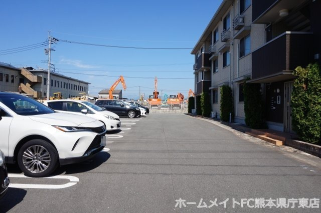 熊本市南区田井島３丁目のアパートの駐車場