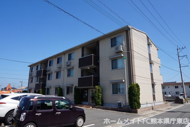 熊本市南区田井島３丁目のアパートの外観