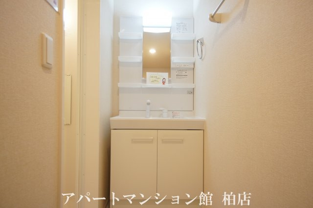オーク大島田Bの洗面所
