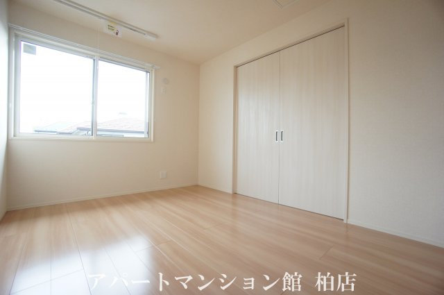 オーク大島田Bの洋室