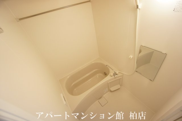 オーク大島田Bの浴室