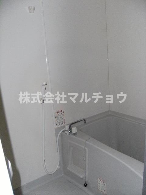 メゾンサンテの浴室|お風呂で日々の疲れを落としましょう