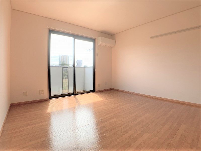 リバーサイド下小路の内装