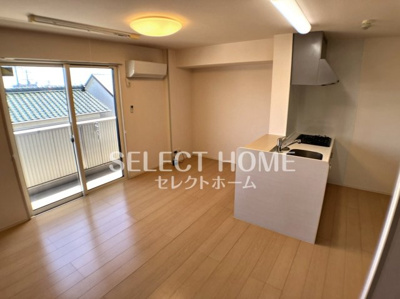  | シャルマン堂前