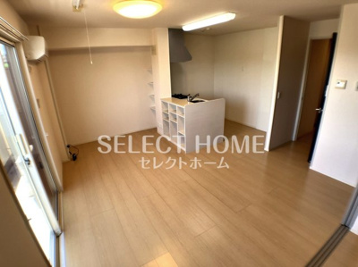  | シャルマン堂前