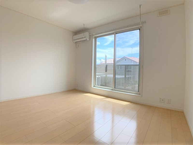 ルミウスＢの居間・リビング