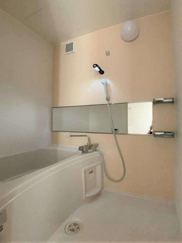 ルミウスＢの浴室