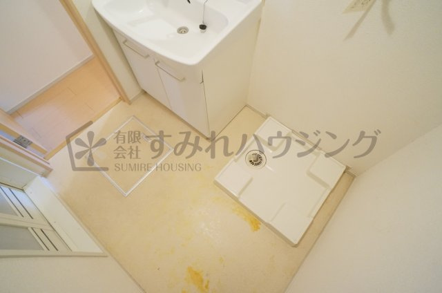 レジデンス北野北の洗面所