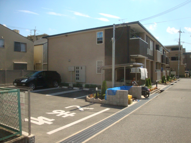 レジデンス北野北の駐車場