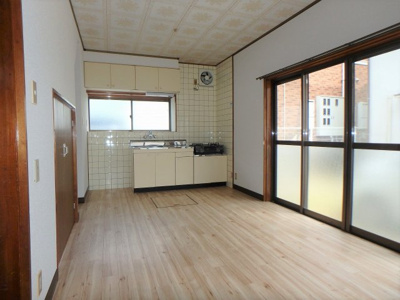 【居間・リビング】 | 畑寺朝山ハウス・