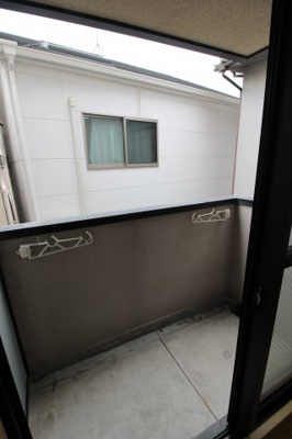 【バルコニー】 | ロンモンターニュ小阪