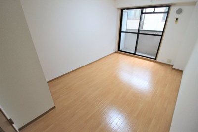 【洋室】 | ロンモンターニュ小阪