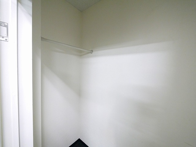 トーマスビルの内装