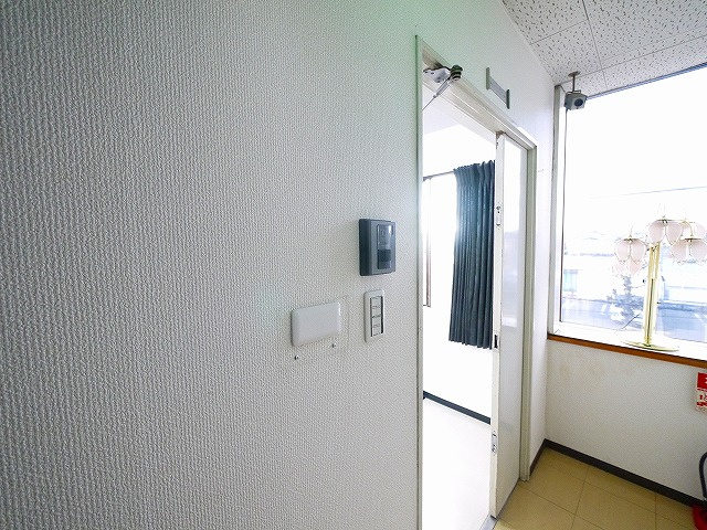 トーマスビルの内装