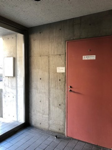 杉森ビルのロビー
