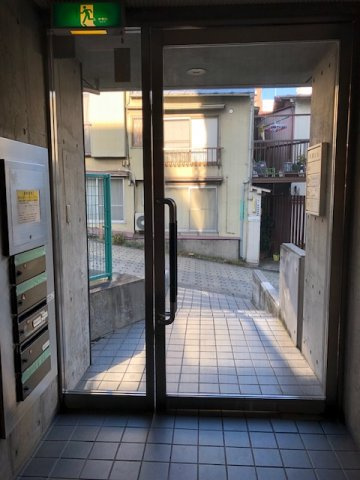 杉森ビルのロビー