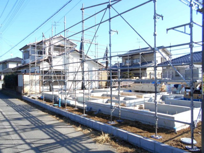 【前面道路含む現地写真】 | 新築平屋建て　蓮田　根金　94坪　全1棟　1号棟 | 前面道路含む現地写真です