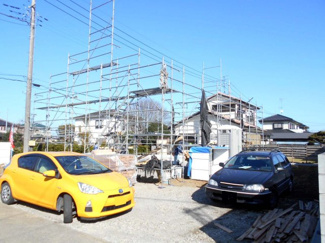 【外観】 | 外観もきれいです。新築平屋建て　蓮田市　根金　94坪　４ＬＤＫ　駐車3台並列。契約可能です。お電話下さい。