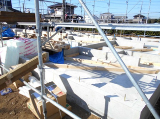【外観】 | おしゃれな外観です。新築平屋建て　蓮田市　根金　94坪　４ＬＤＫ　駐車3台並列。契約可能です。お電話下さい。