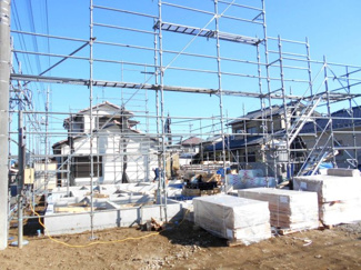 【外観】 | おしゃれな外観です。新築平屋建て　蓮田市　根金　94坪　４ＬＤＫ　駐車3台並列。契約可能です。お電話下さい。