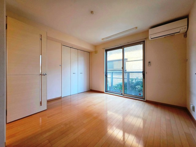 【寝室】 | コージー国立 | 洋室