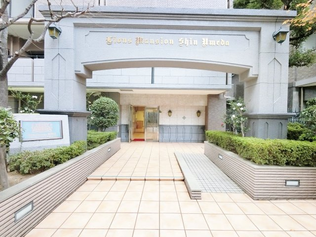 【エントランス】