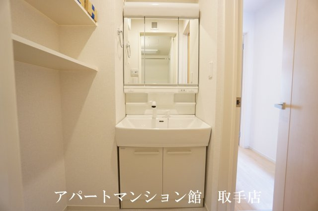 レジェンドバレーAの独立洗面台