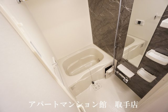 レジェンドバレーAの浴室