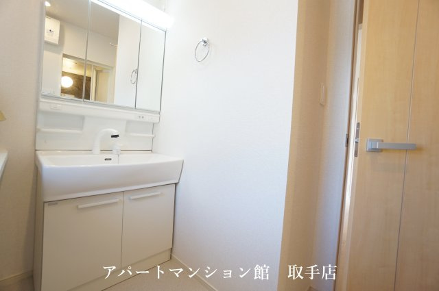 レジェンドバレーAの独立洗面台