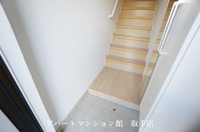 レジェンドバレーAの玄関