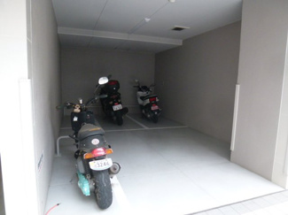 【駐車場】 | バイク置き場です