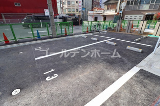 【駐車場】