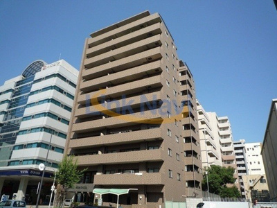 【外観】 | リーガル西梅田 | 外はこのようになっています