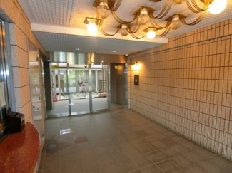 【エントランス】