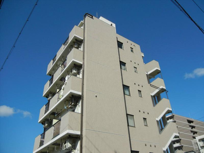 の賃貸マンションの外観
