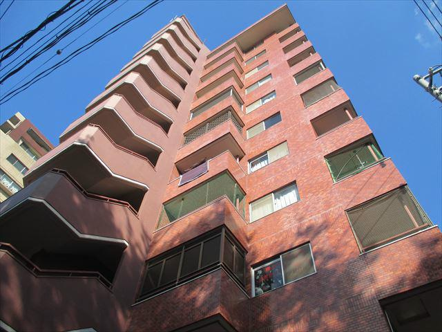 名古屋市中区栄２丁目の賃貸マンション