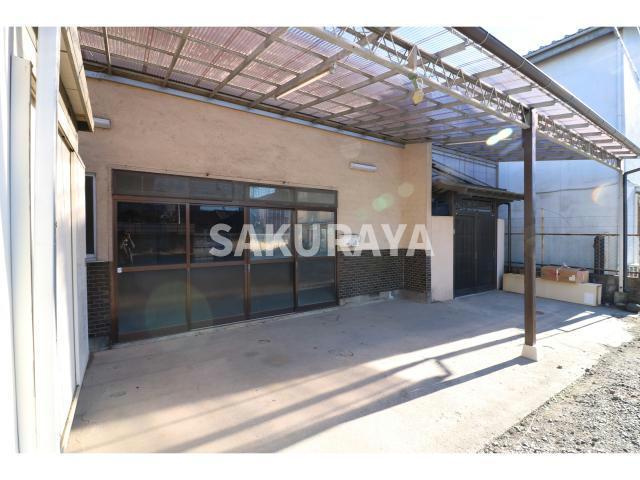 麦倉方貸家の外観