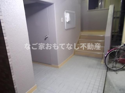 【エントランス】 | メゾンニシビ