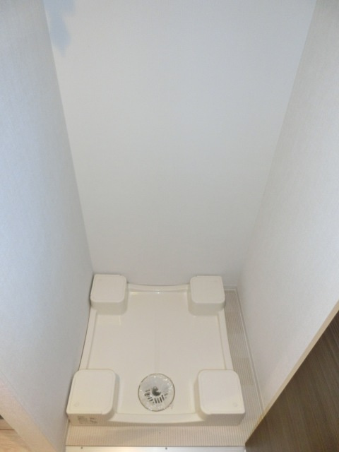 大阪市淀川区十三東１丁目の賃貸マンションのその他|室内洗濯盤