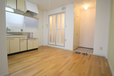 【居間・リビング】 | ＶＩＰ岡町