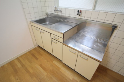【キッチン】 | ＶＩＰ岡町