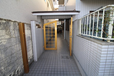 【エントランス】 | ユーファースト