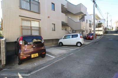 【駐車場】 | 高はしハイツ