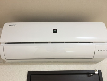 【居間・リビング】 | ガーデンとねりこ