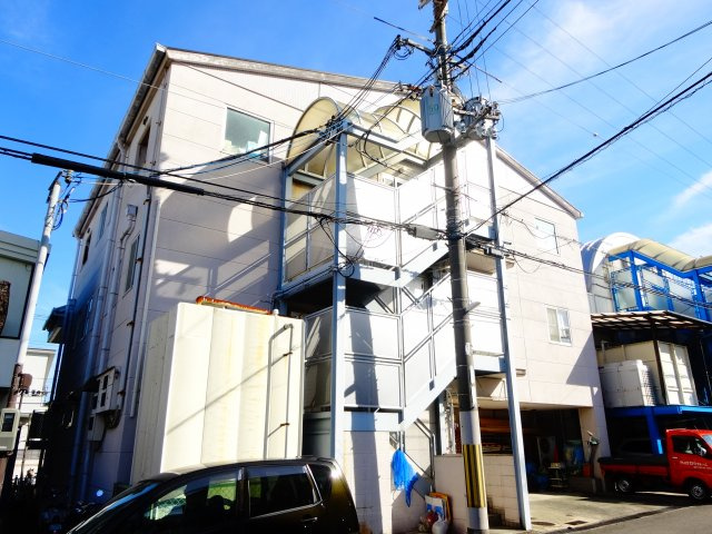 シャトレSI大阪狭山のエントランス