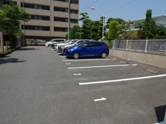 【駐車場】 | ＧＲＡＣＩＯＵＳ筑紫通りの駐車場