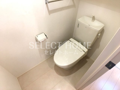 【トイレ】 | ソフィア大友 | 落ち着いた色調のトイレです