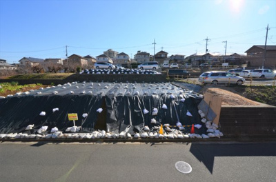 【前面道路含む現地写真】 | 北山田３丁目 ２区画売地