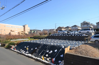 【前面道路含む現地写真】 | 北山田３丁目 ２区画売地